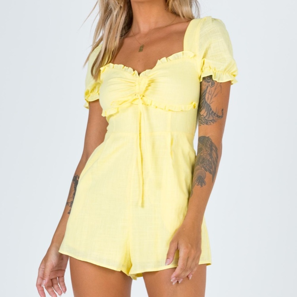 tiger mist new without tags yellow romper